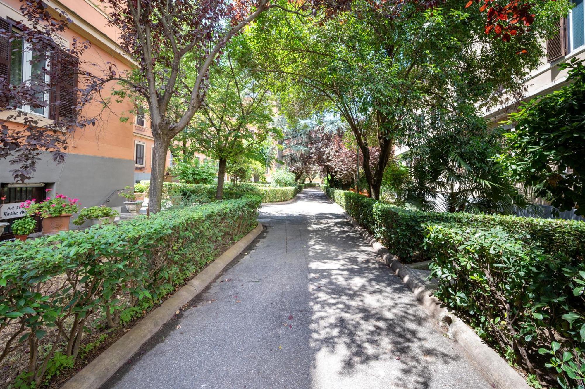 Appartamento Elegante Con Giardino, Vicino Al Centro Di E Stadio Olimpico *
